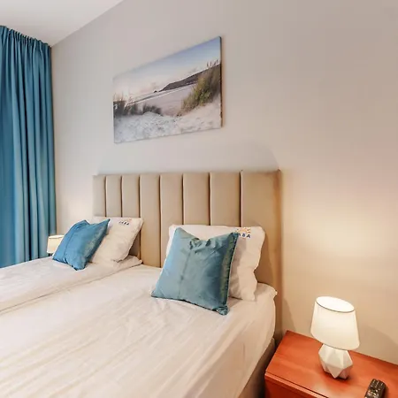 Laba Diune Z Parkingiem Apartment *