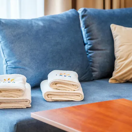 Laba Diune Z Parkingiem Apartment