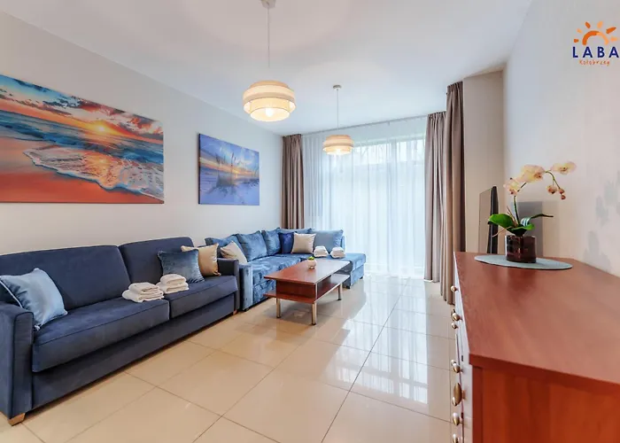 Laba Diune Z Parkingiem Appartamento *