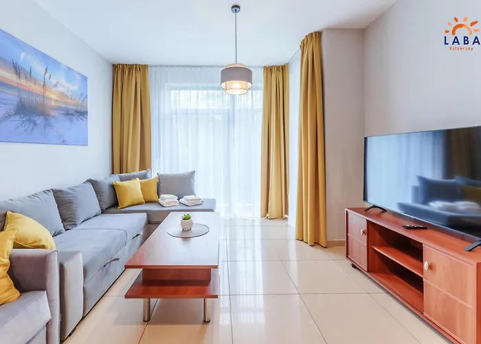 Laba Diune Z Parkingiem Kołobrzeg