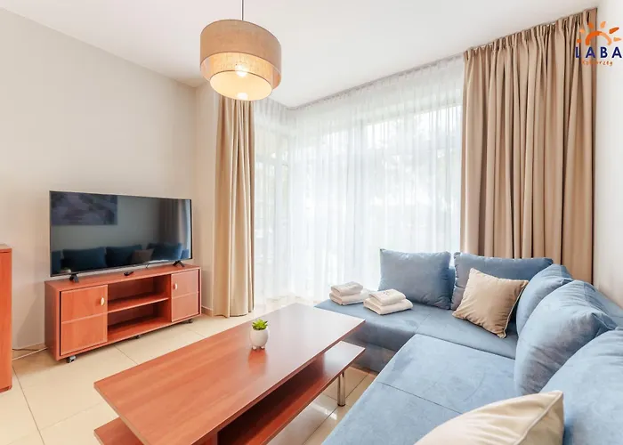 Laba Diune Z Parkingiem Appartamento *